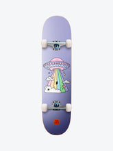 Load image into Gallery viewer, Tricks Abduction 7.5&quot; Complete Skate
