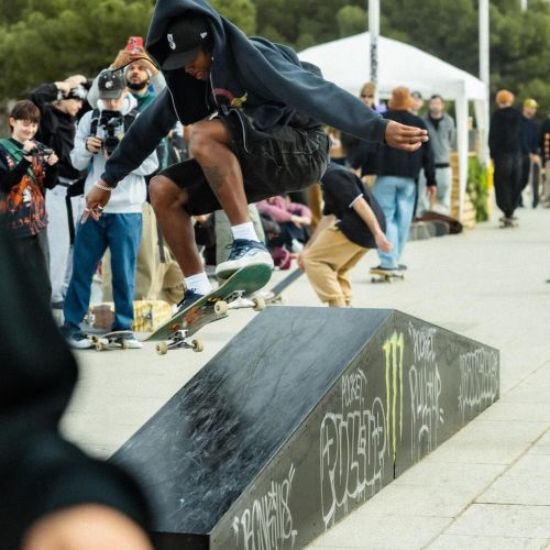 MONSTER – POCKETSAKTEMAG – NIHESB